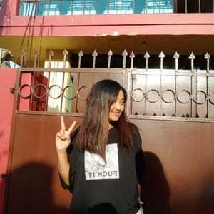 Meet your Posher, Barsha